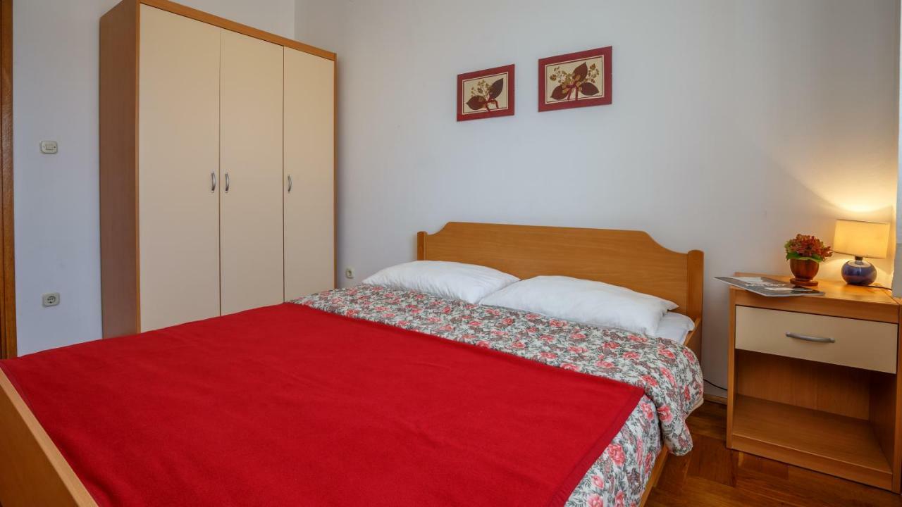 Apartment Josephine 2 Malinska Exterior foto